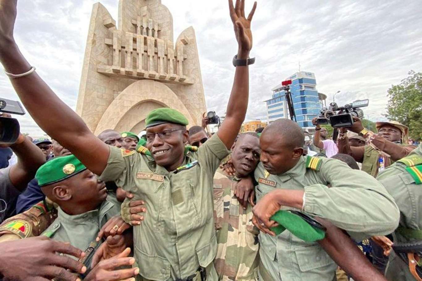 Mali's interim parliament elects Colonel Malick Diaw as new president
